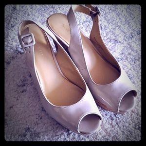 Nine west cork wedges